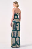 Architectural Elegance: The Geometric Column Gown