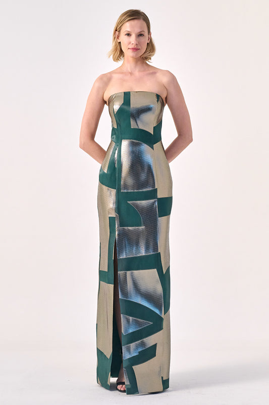 Architectural Elegance: The Geometric Column Gown