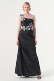 3D Flower Detailed Taffeta Gown