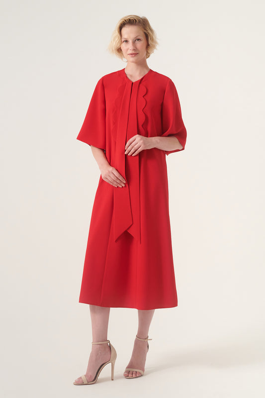 Short sleeves crew neck midi length dress