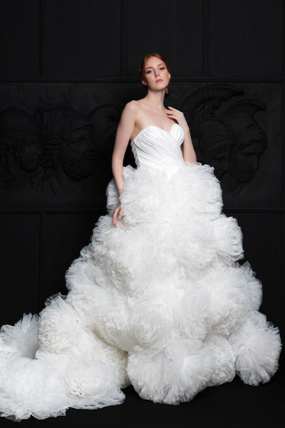 Pleated Sweetheart Neckline 3D Fluffy Bridal Gown – John Paul Ataker